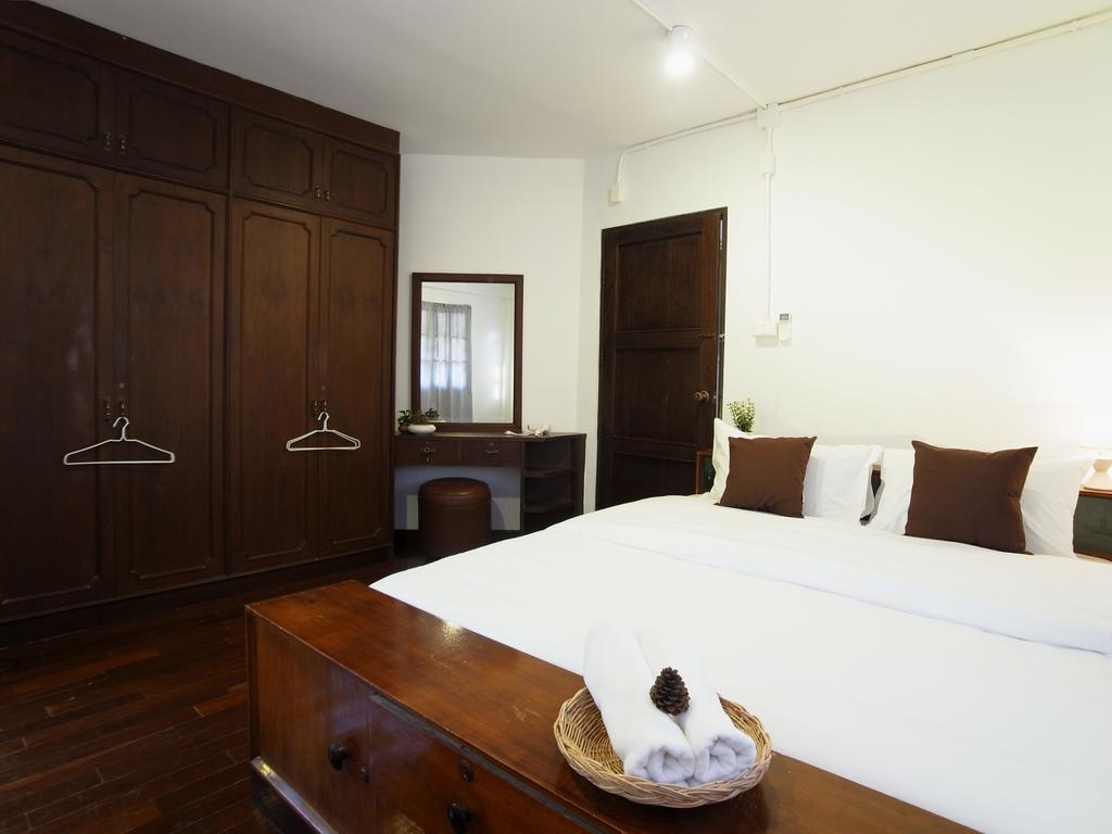 Squirrel Hostel Chiang Mai Bagian luar foto