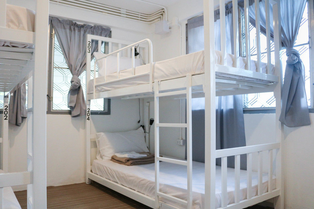 Squirrel Hostel Chiang Mai Bagian luar foto